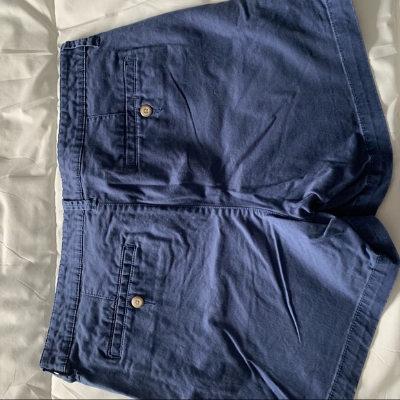 Gap Girlfriend Khaki Shorts - Picture 3 of 5
